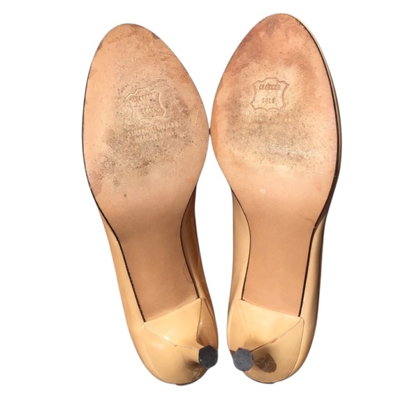 Stuart Weitzman Nude Heels - Picture 10 of 15